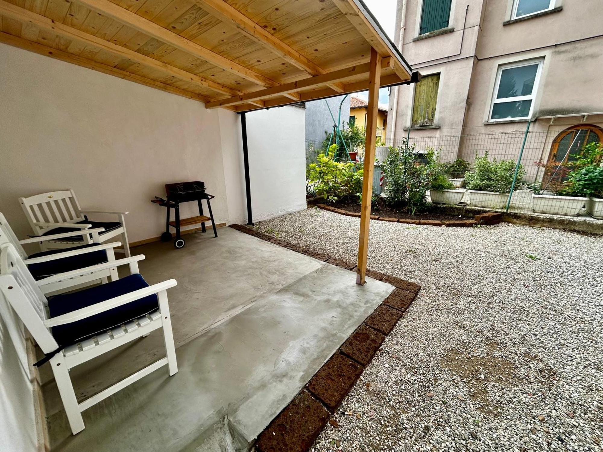 Luxury Allo Apartment In Center Of Udine Esterno foto