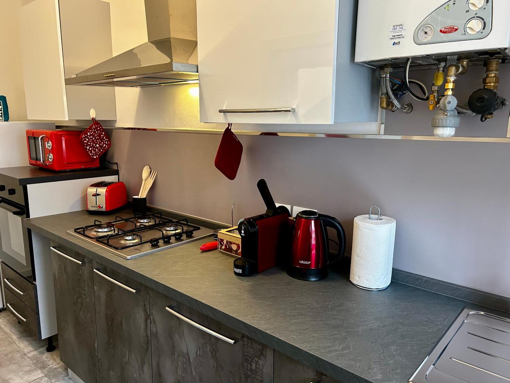 Luxury Allo Apartment In Center Of Udine Esterno foto