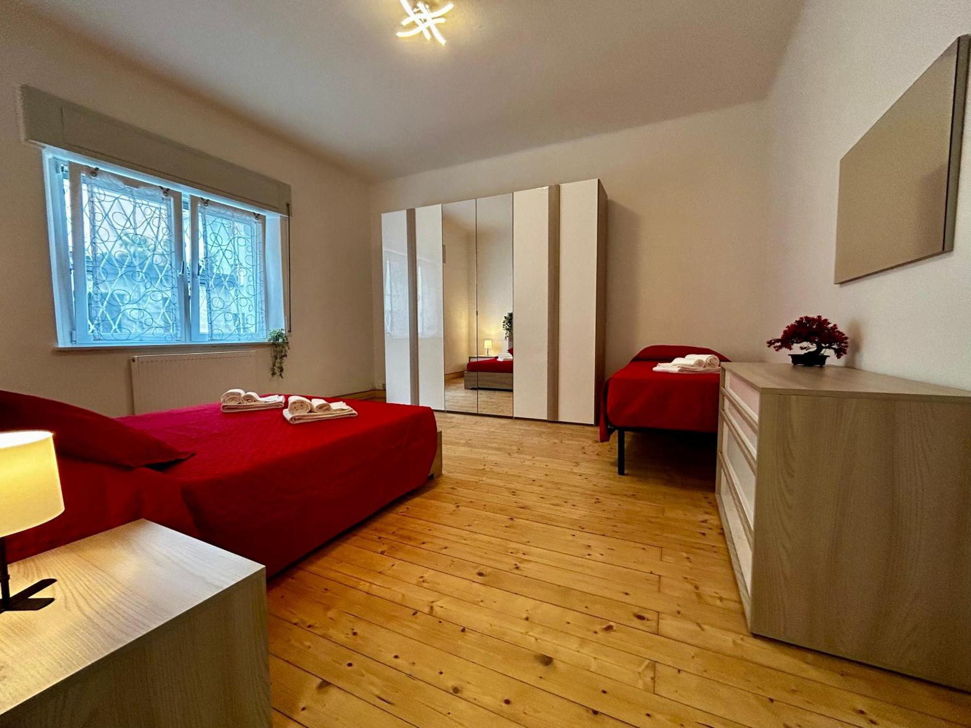 Luxury Allo Apartment In Center Of Udine Esterno foto
