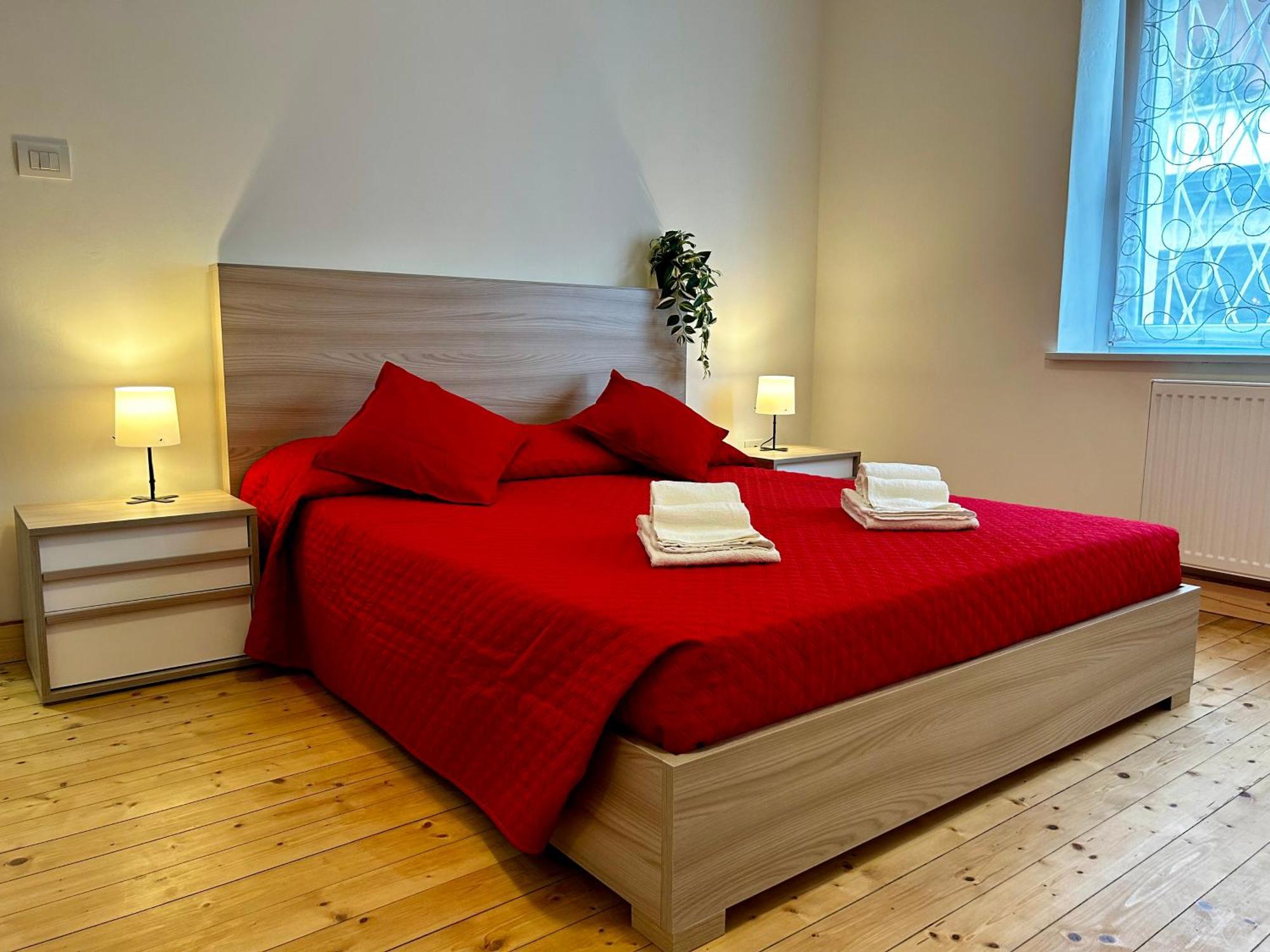 Luxury Allo Apartment In Center Of Udine Esterno foto